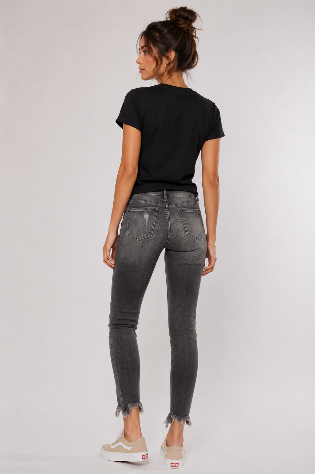 Kancan High Rise Distressed Ankle Skinny Jeans